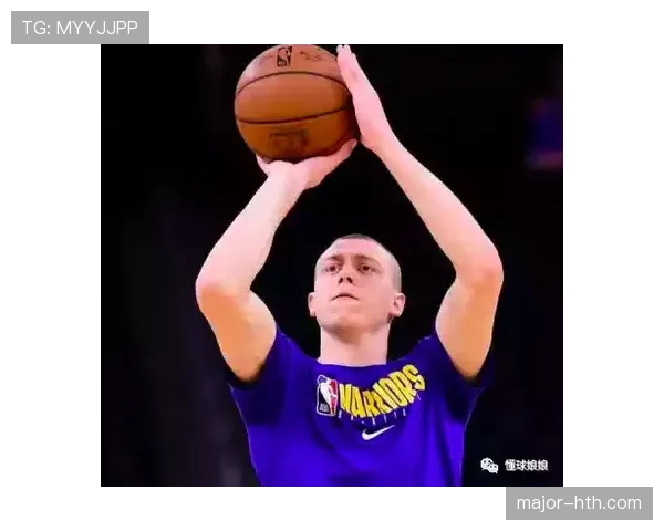 胡金秋家里这账单一摆出来，全小区都懵了！